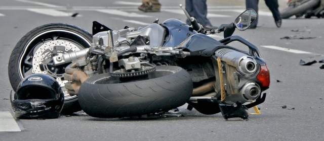 La Mejor Oficina Legal de Abogados Especializados en Accidentes, Choques y Percances de Motocicletas, Motos y Scooters en Tustin California